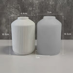 vases silicone blancs rayures verticales modernes décoration bricolage artisanal maison