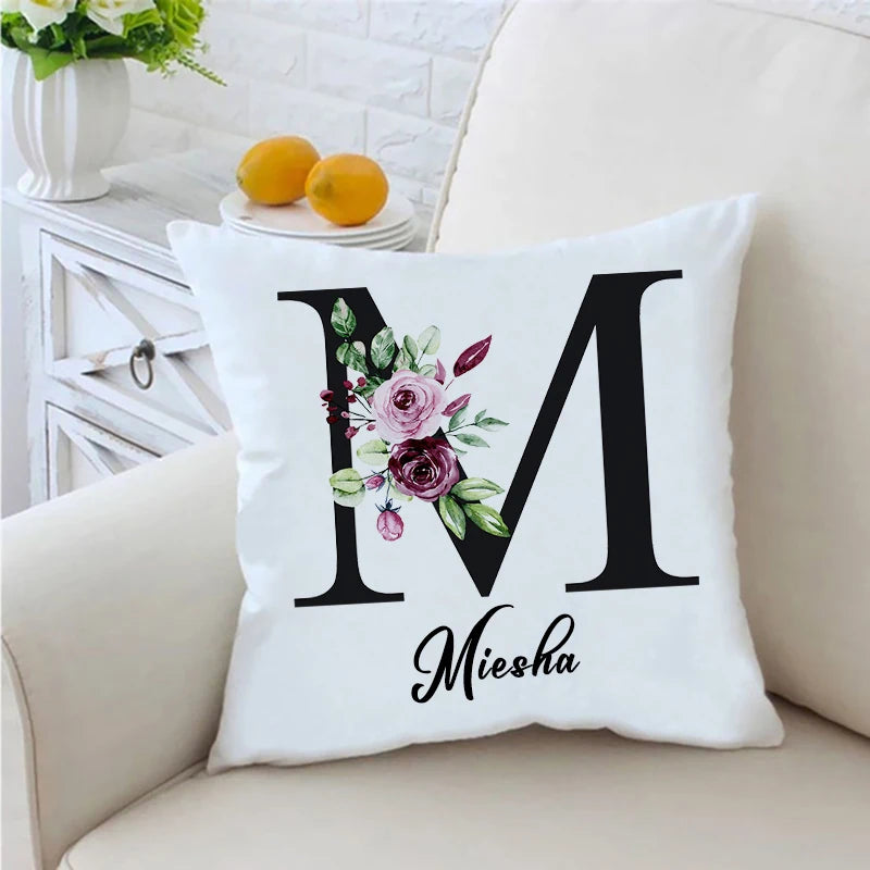 taies d'oreiller lettre stylisée moderne élégantes imprimées fleurs feuillage blanc respectueuses environnement 45cm 45cm
