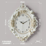horloge murale baroque motif floral angelique blanc salon decoration aiguille quartz résine unique