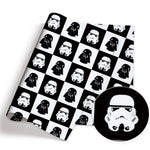 papier cadeau star wars motif stormtrooper darth vader r2d2 noir rouge gris or