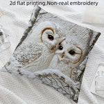 housse coussin carré motif chouettes neige texture veloutée polyester blanc moderne maison chambre coucher