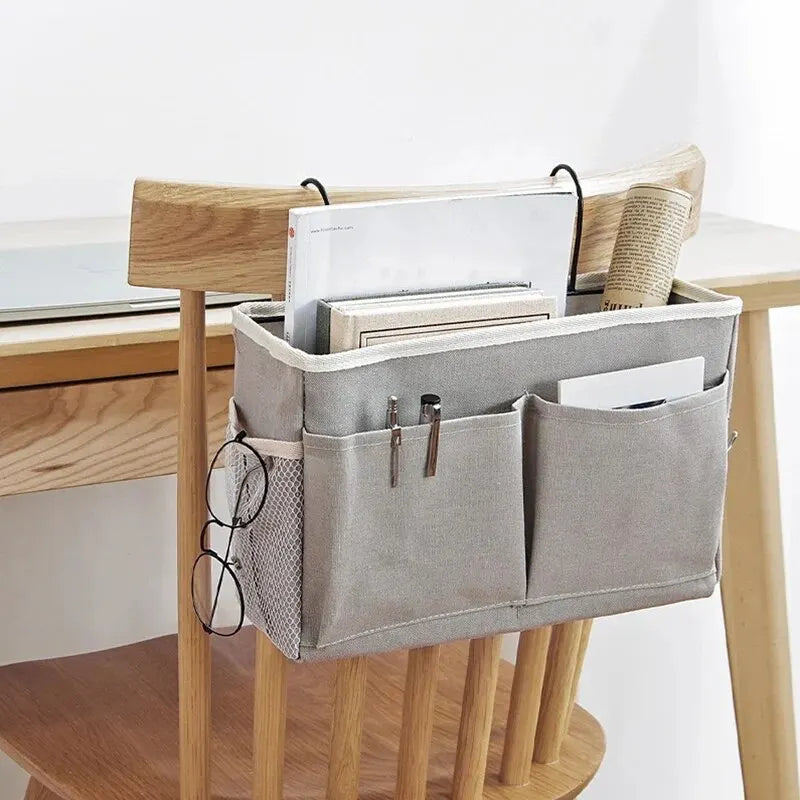 sac rangement suspendu bébés gris clair moderne fonctionnel compartiments crochets métalliques