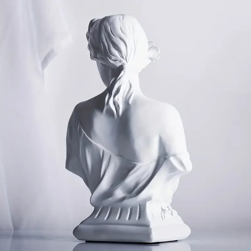 statue résine buste femme classique art antique fleurs artificielles photo noir blanc decoration maison