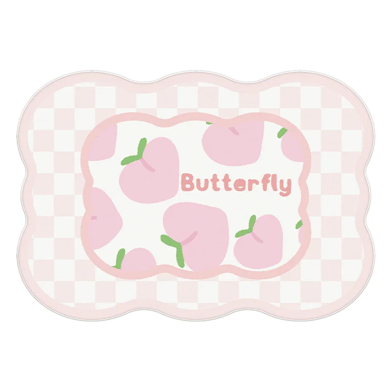 Un motif de papillons roses sur un fond à carreaux blancs et roses avec le texte "Butterfly" en caractères roses.