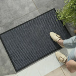tapis sol antidérapant gris marron noir texturé stries verticales moderne minimaliste PVC non slip