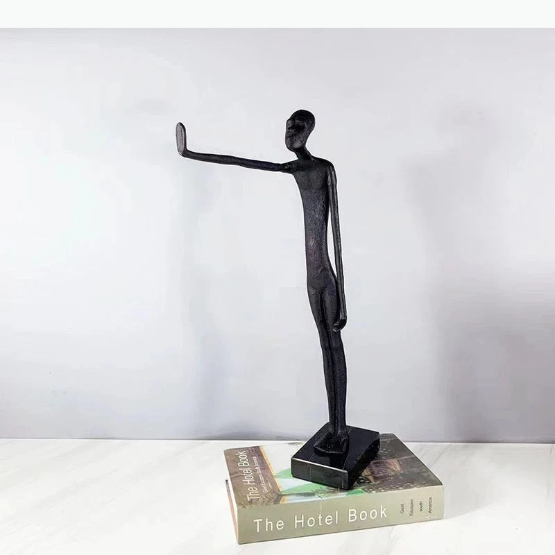 sculpture abstraite moderne noir art africain personnage stylisé décoration intérieure industriel figure texturéeDecorationBureau