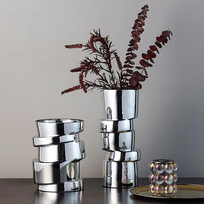 vase verre argenté moderne minimaliste formes rondes lisses fleurs séchées décoration intérieure contemporaine