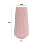 vases décoratifs modernes rayures verticales bleu blanc rose vert pastel minimaliste