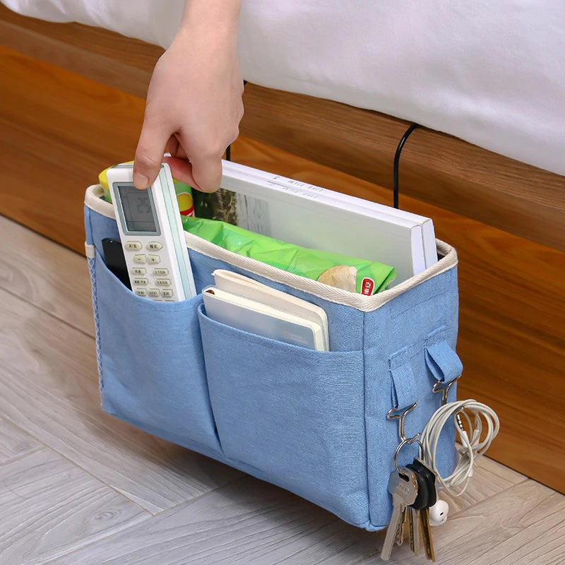 sac rangement suspendu bébés gris clair moderne fonctionnel compartiments crochets métalliques