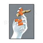 Main d'une personne enveloppée d'un bandage médical orange et blanc.