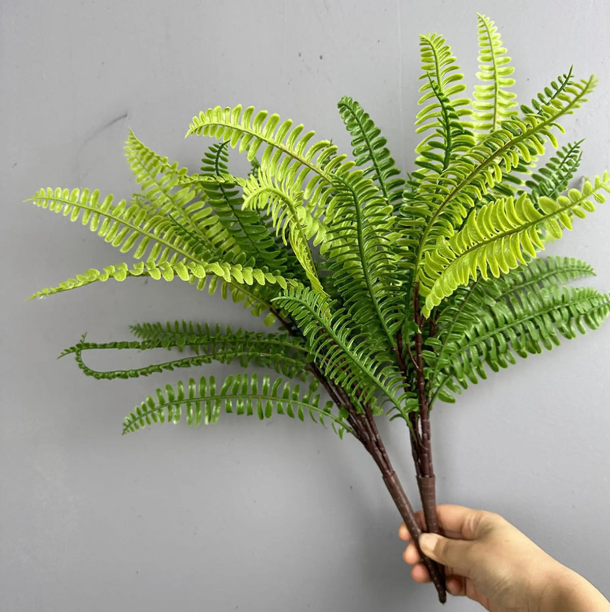plantes artificielles feuilles fines vertes brunes modernes accrochables extérieures decoration murale naturelle