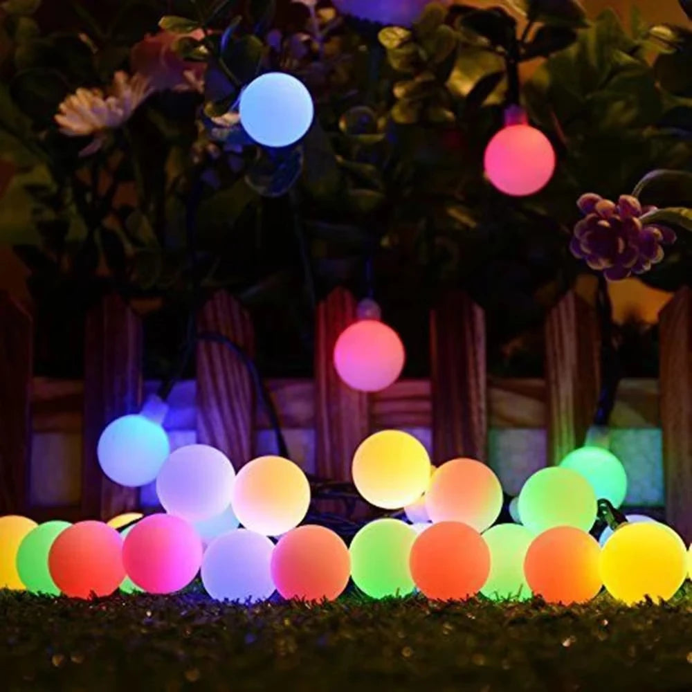 guirlande lumineuse solaire multicolore 50 led boules sphériques moderne piquet noir