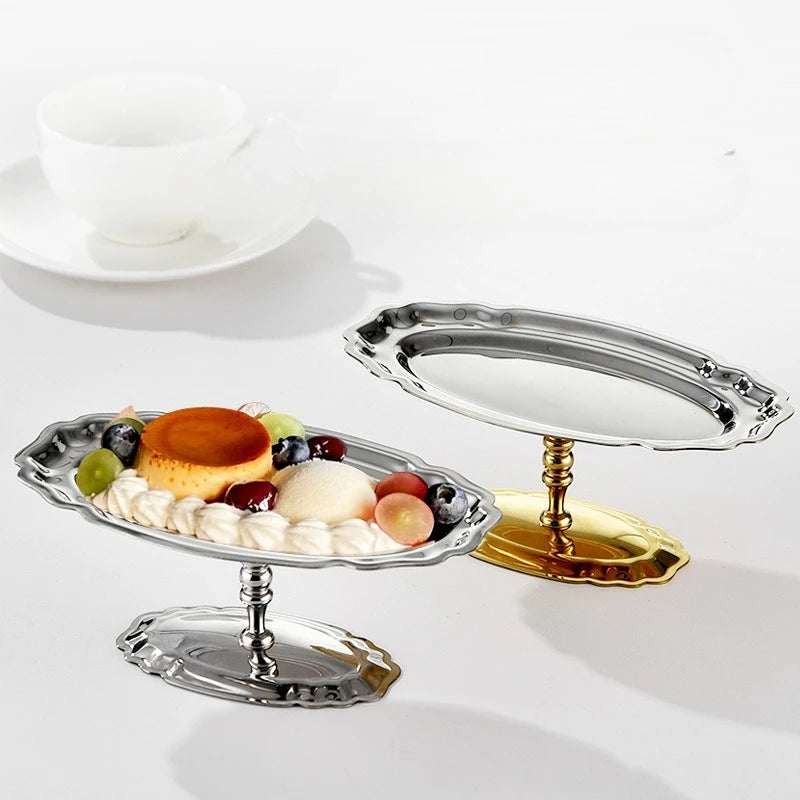 plateau dessert pieds acier inoxydable argenté ovale bordures ondulées élégant vintage présentoir alimentaire