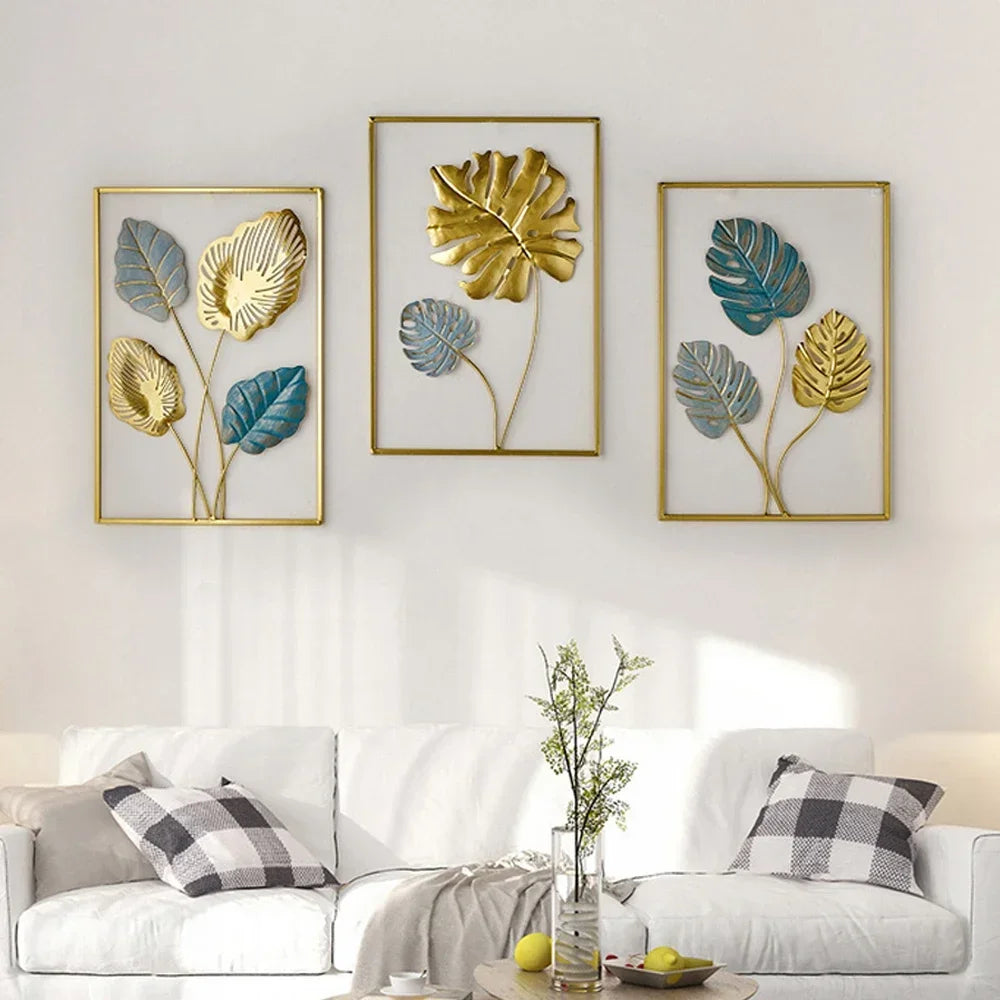 décoration murale métal feuilles stylisées bleu doré jaune art moderne salon maison intérieur