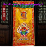 rideau porte artisanal motifs floraux broderie fine couleurs vives traditionnel tapisserie murale tibétaine bouddhiste