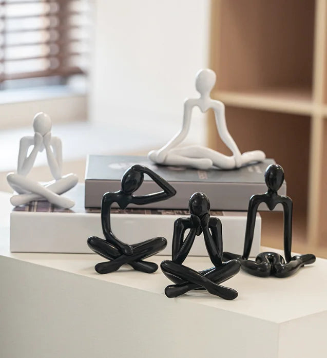 décoration moderne figurines humaines blanc noir stylisées minimaliste abstrait chambre