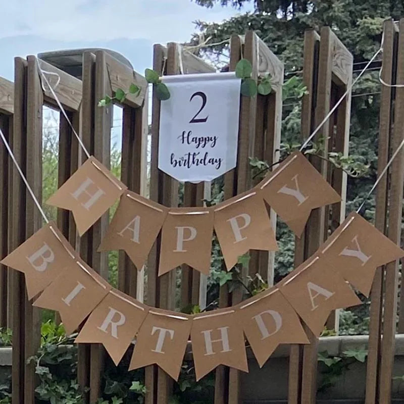 Détail de la guirlande kraft personnalisable pour fête d'enfant
