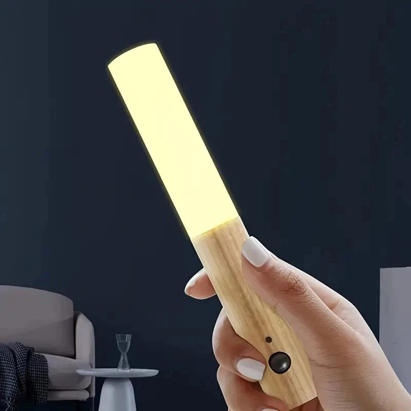 lampe chevet bois naturel blanc texture moderne minimaliste aimant port charge type