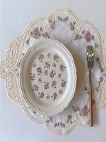 serviettes table vintage dentelle brodée florale couleur beige clair set deux 38x30cm
