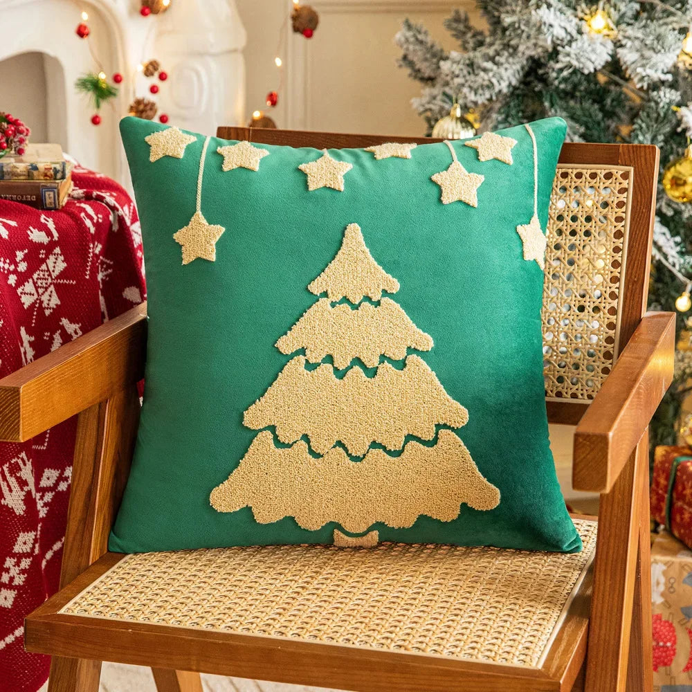 coussin brodé sapin noël rouge vert blanc décoratif festive adhésif étoiles renne père noël
