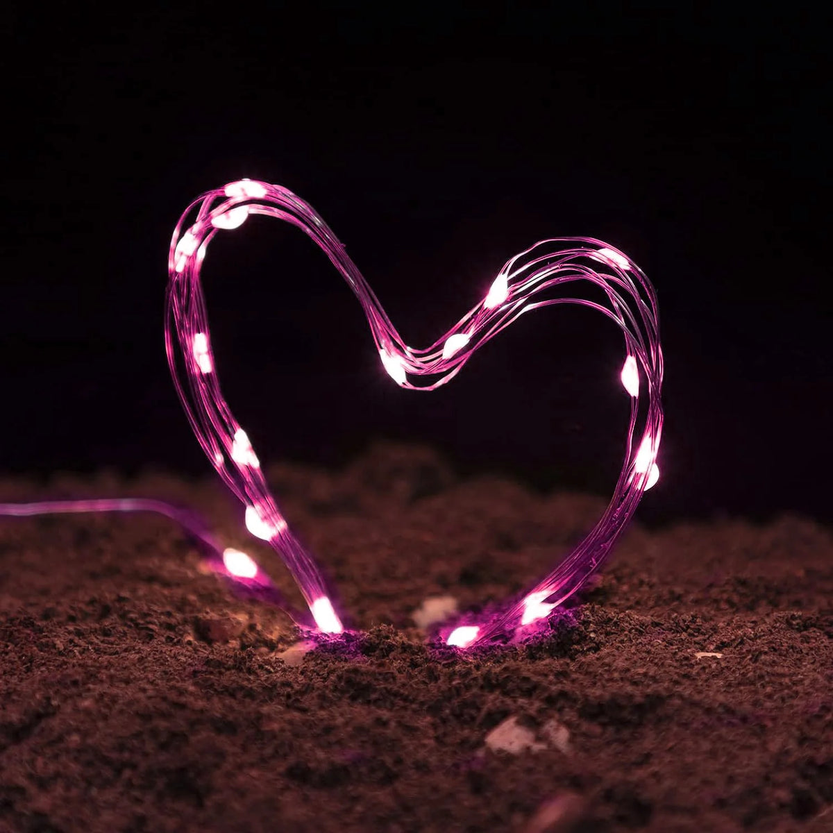 guirlande lumineuse rose saint valentin 100 led moderne décoration chambre fil cuivre