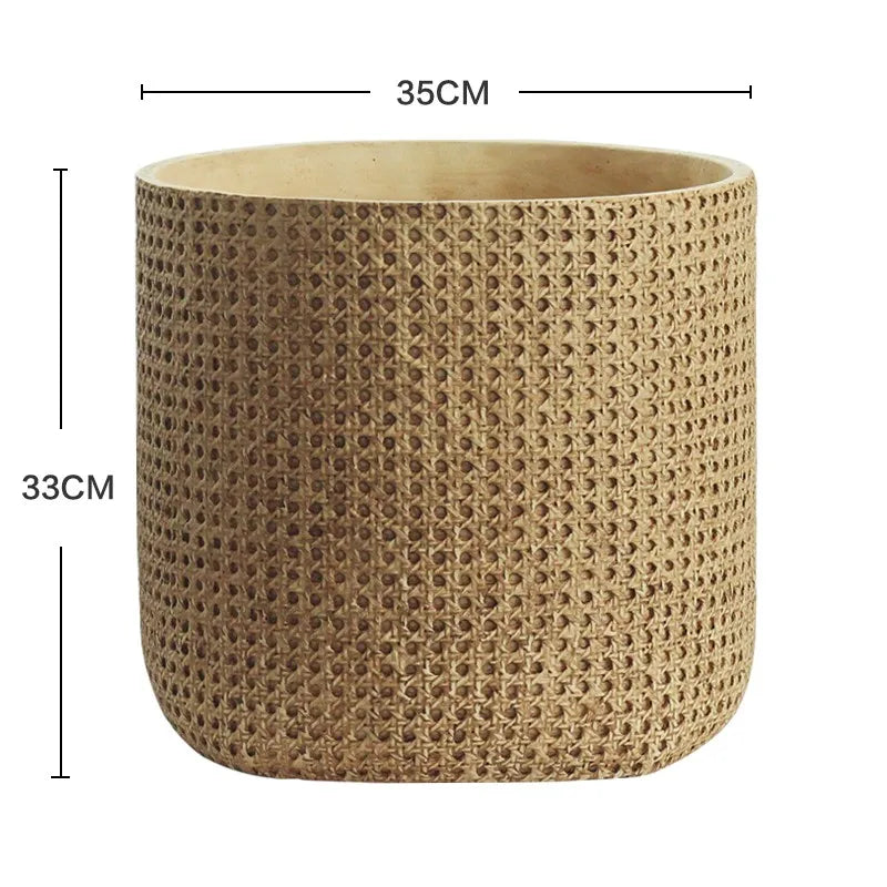 Pot plante tissé marron clair moderne rustique plante verte graines noires serviette blanche