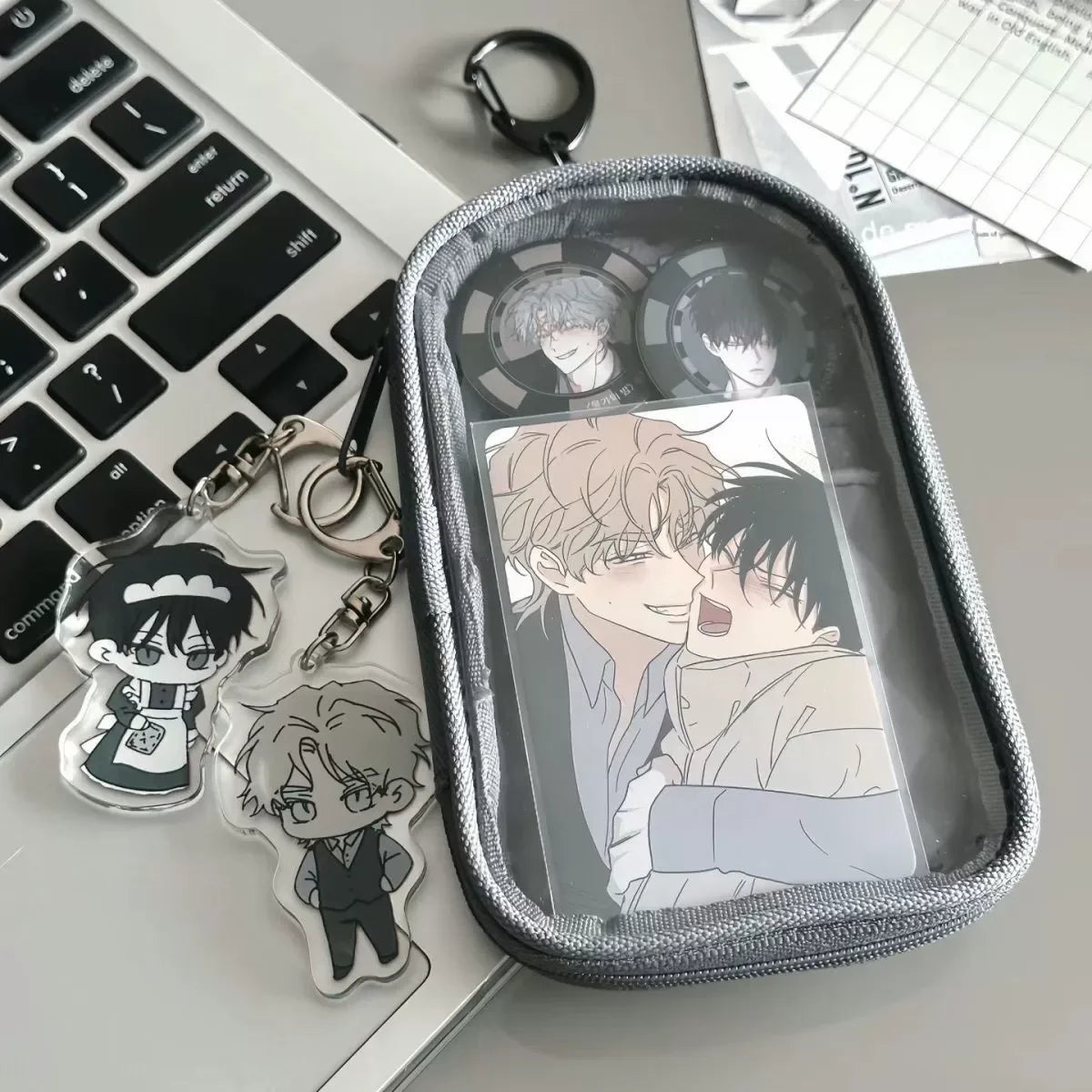 porte clés animaux mignons figurines sacs transparents kawaii clips collection badges gris rose bleu
