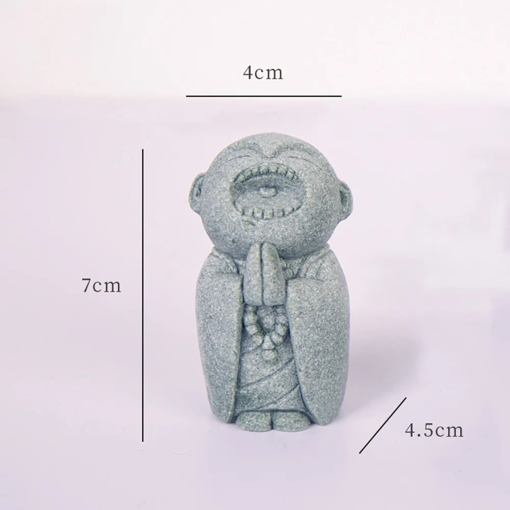 statuette bouddha jizo résine gris clair minimaliste moderne décoration jardin sans motif opaque