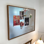 tableau blanc effaçable sec moderne cadre bois couleur bleu clair beige décorations arbres cerfs