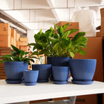Pots fleurs rayures verticales résine bleu vert blanc soucoupe drainage moderne