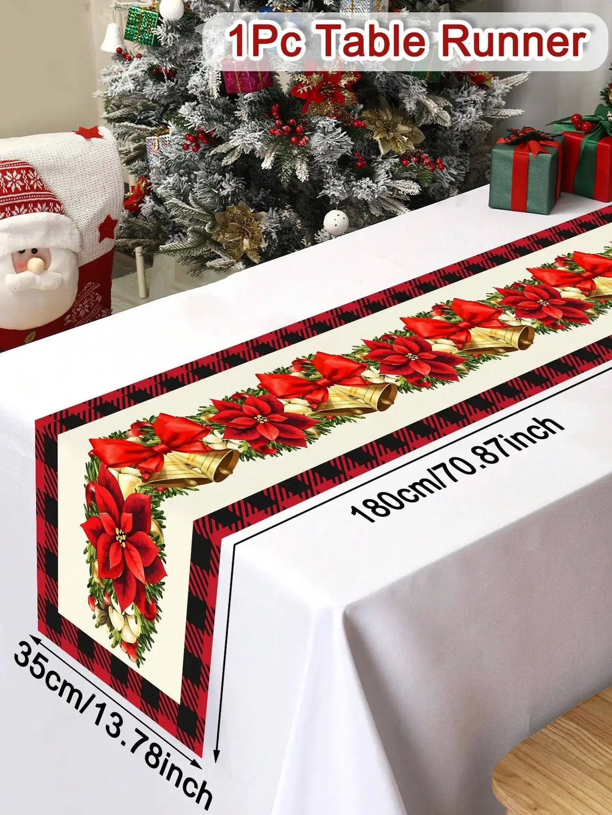 Cette magnifique nappe de table arbore un motif festif de fleurs de poinsettia rouges et dorées, entourées de feuillage vert, créant une ambiance chaleureuse et joyeuse pour les fêtes de fin d'année.