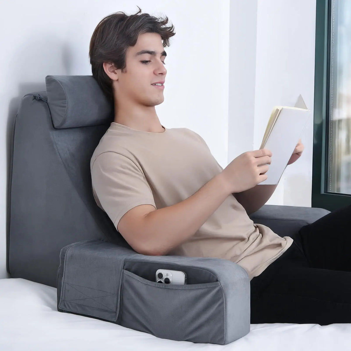 coussin lecture gris uni mousse polyester coton poches arrière confortable ergonomique adulte lit sofa