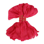 serviettes plissées élégantes moderne rouge noir bleu rose beige kaki verte anneaux dorés table