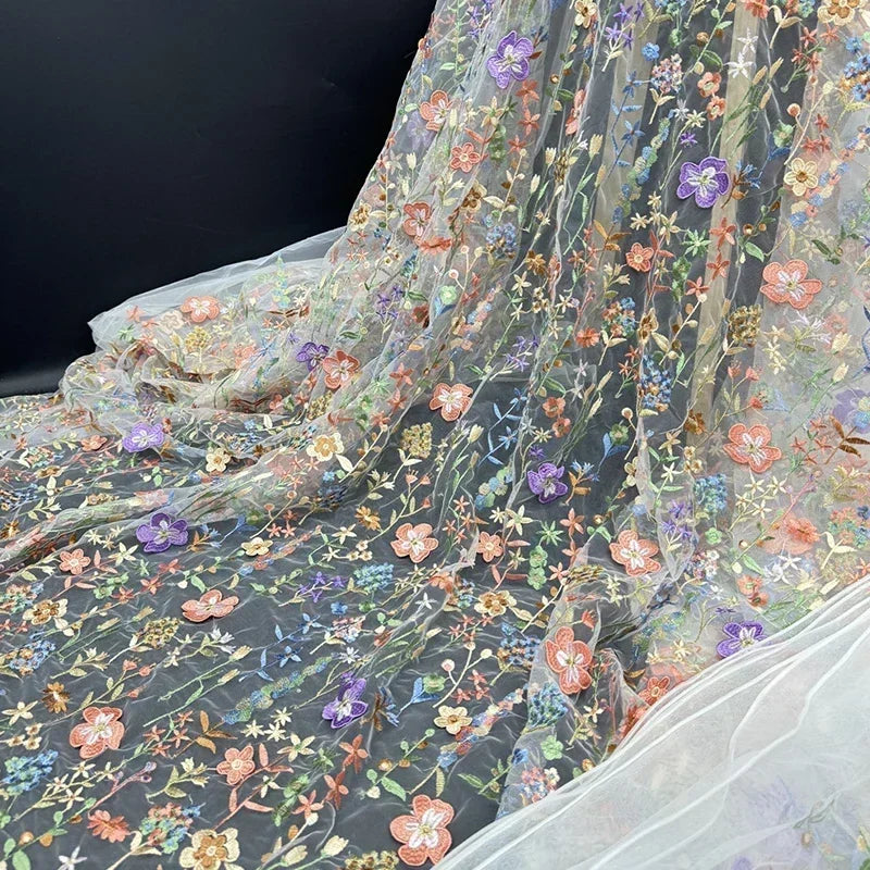 tissu brodé floral semi transparent polyester multi couleurs occasion quotidien tulle 3d embossé trame