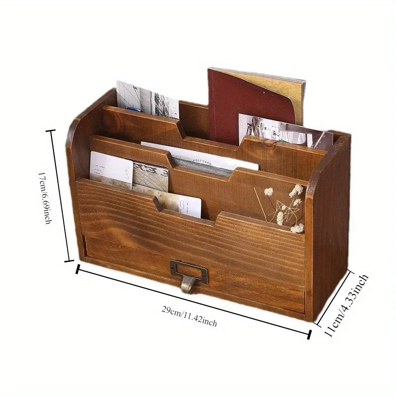 boîte rangement documents vintage bois marron clair tiroirs poignée métallique enveloppes cartes postalesstylos pince