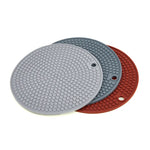 coussin isolation silicone moderne gris bleu rouge texture points opacitéSuspension