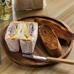 assiette ronde bois marron clair minimaliste rustique dîner pain grande petite
