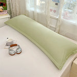 housse oreiller couple gris clair rose pâle bleu marine vert pastel beige clair texture