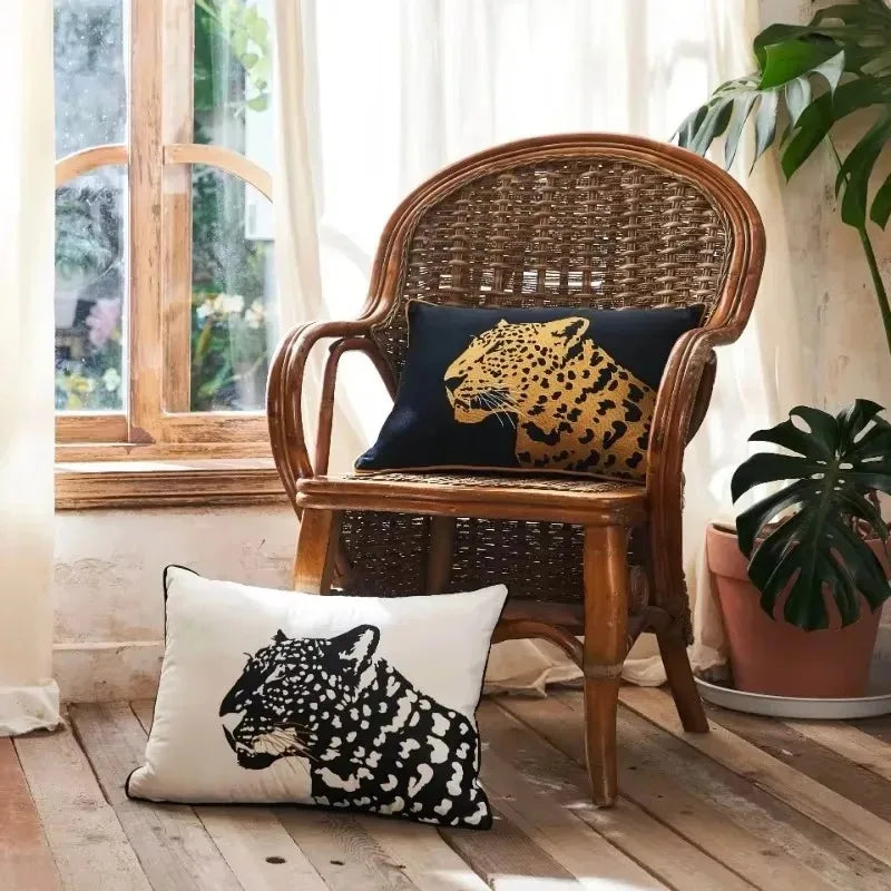 housse coussin brodé cheval léopard bleu marine moderne 45x45cm peluche décorative canapé salon voiture