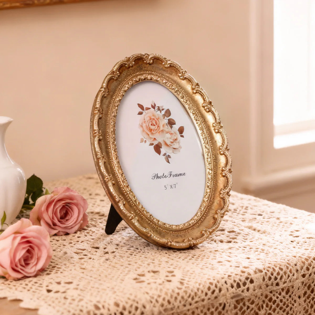 cadre photo résine or ornements floraux classique vintage pied noir decoration maison