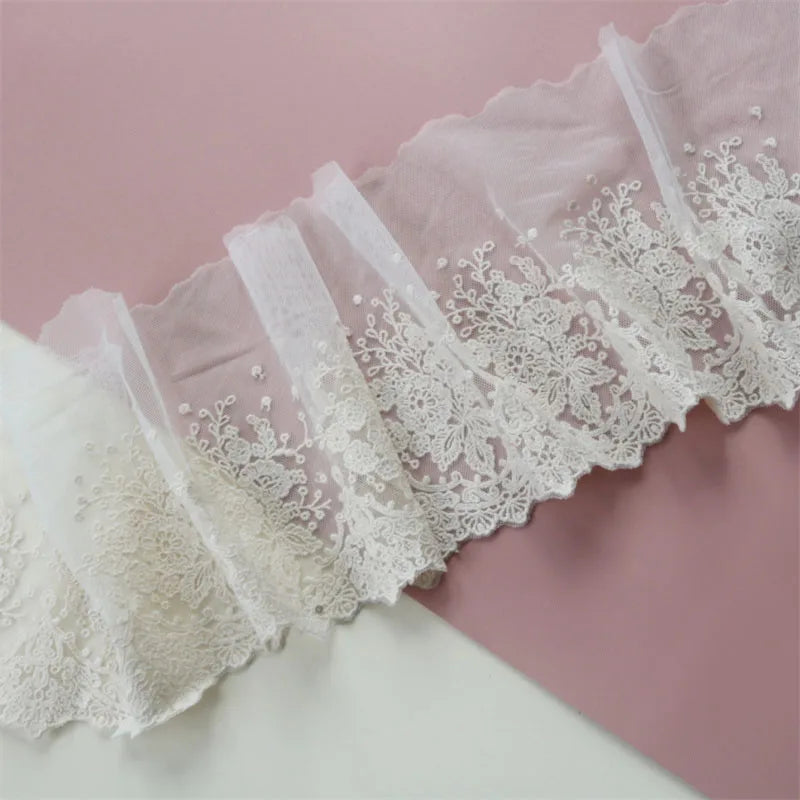 ruban dentelle fleurs blanches mariage translucide classique élasthanne polyester largeur sixteen cm erotique deco