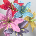 bouquet fleurs artificielles tricotées main violet rose blanc rouge bleu vert artisanalintérieur decoration