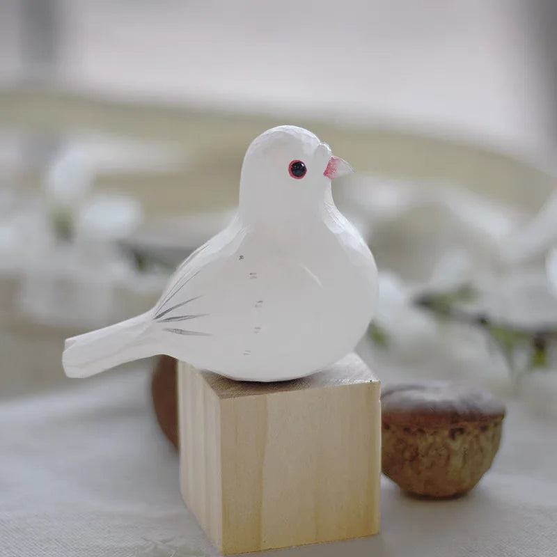décoration oiseau sculpté bois gris violet noir blanc artisanal rétro nostalgie table objet déco