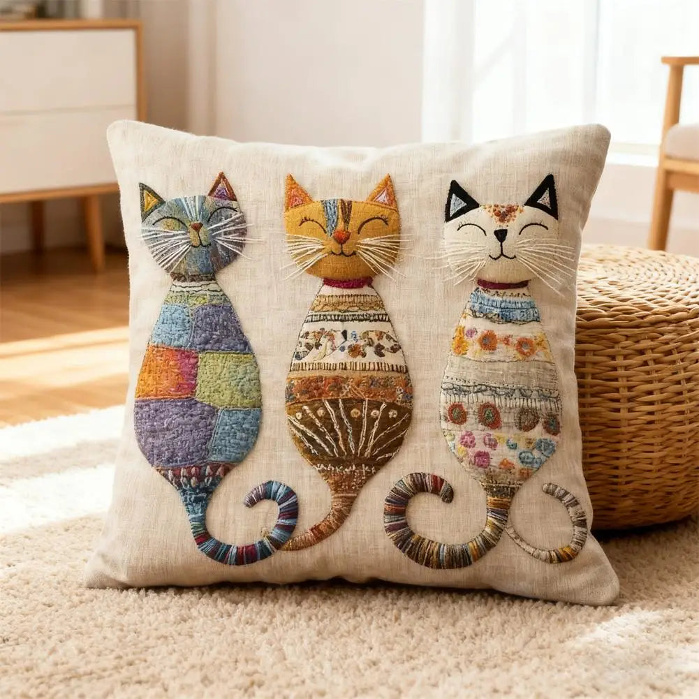 housse coussin bohème trois chats stylisés fond beige texturé coton polyester multicolore deco maison