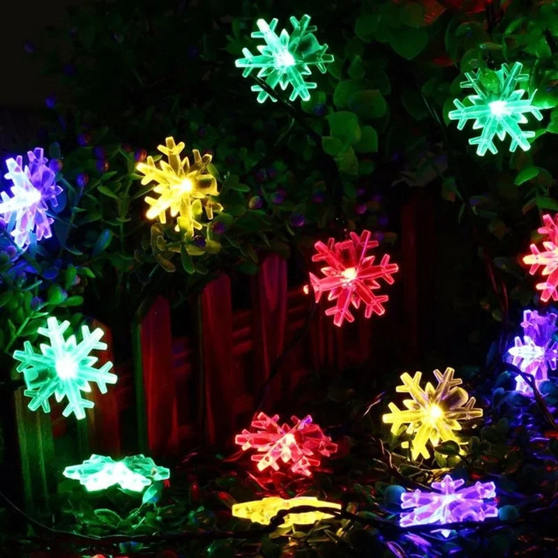guirlande lumineuse flocons neige blanc rouge moderne extérieur piquet led solaire festive