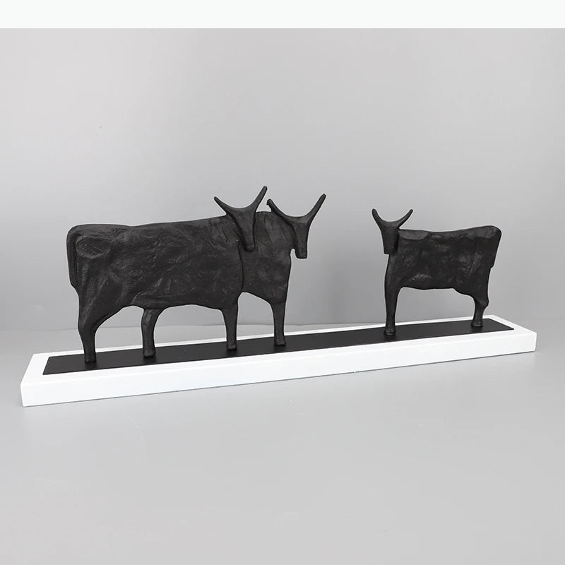 décoration moderne sculpture animaux abstrait brut texturé noir base blanche