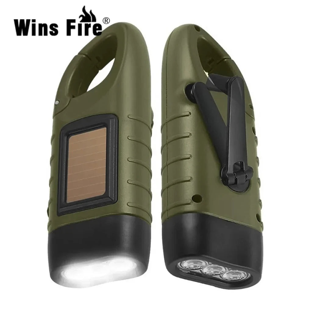 torche rechargeable solaire manivelle vert olive texture antidérapante boucle montagne trois leds