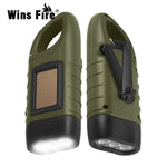 torche rechargeable solaire manivelle vert olive texture antidérapante boucle montagne trois leds