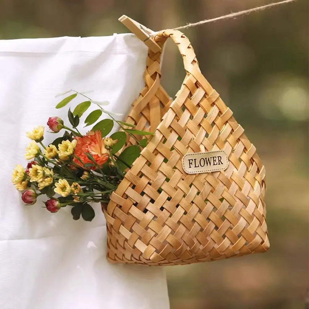 panier fleurs réutilisable tissage osier naturel traditionnel rustique poignée étiquette flower respectueux environnement