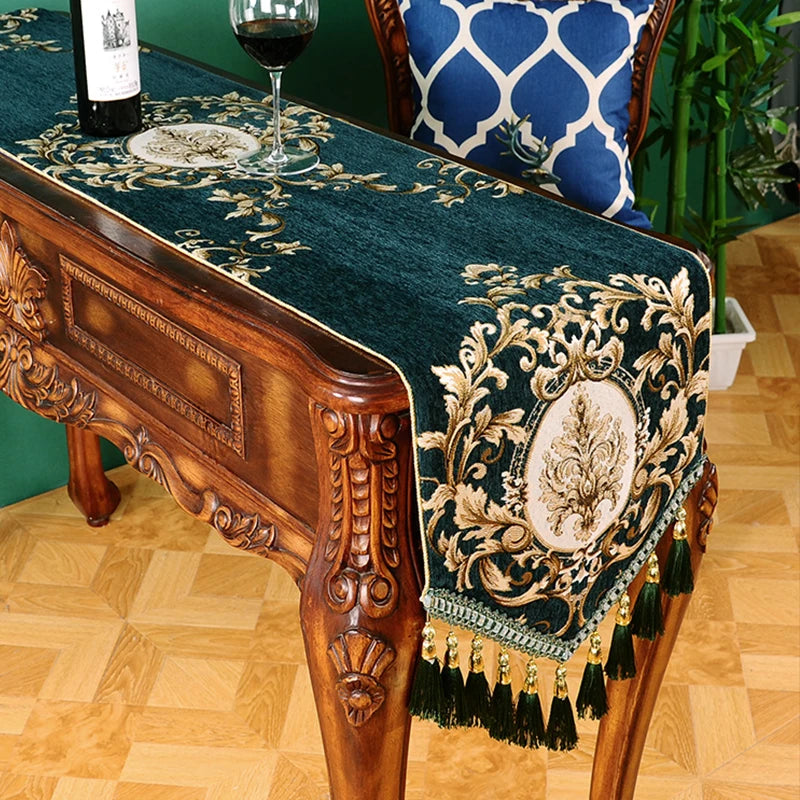 Chemin de table chenille jacquard polyester-coton à franges décoratif élégant